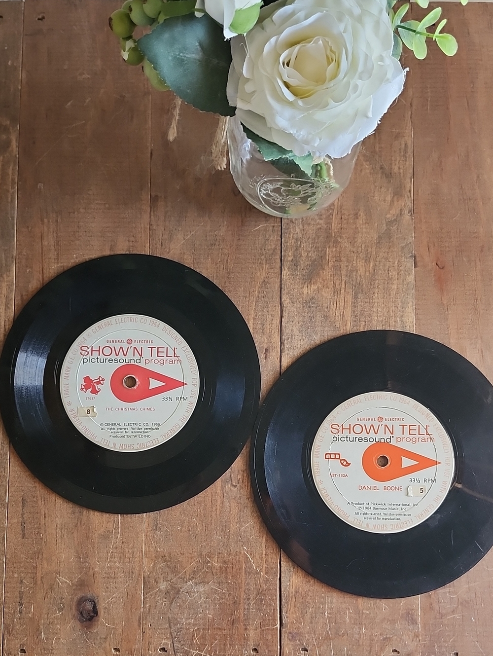 Show'N Tell 1964 & 1966 Picturesound 33 1/3 RPM Records, Set of 2